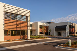 STUDIO-Architecture-Center-Green-Courtyard-North